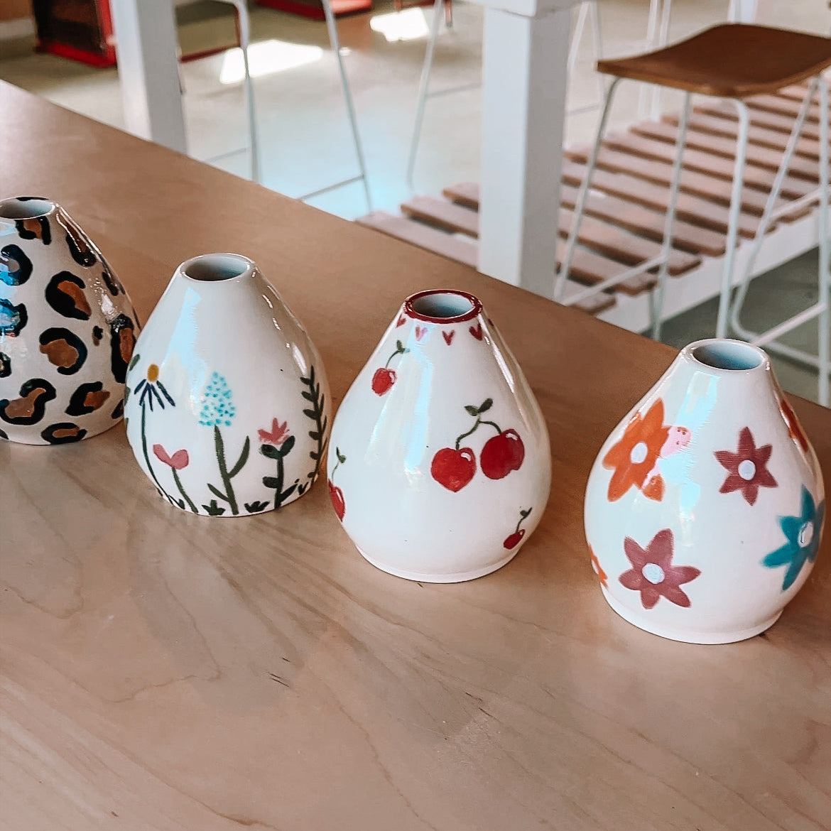 Brushes & Bubbly - Pottery Painting